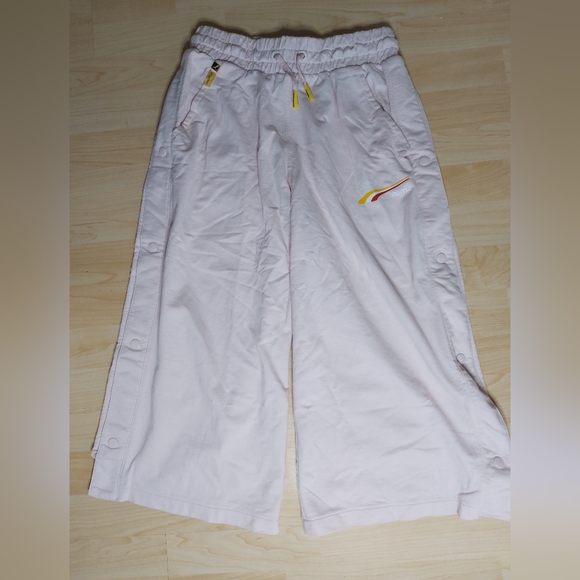 Puma x Randomevent Light Pink Cropped Wide Leg Snap Capri - Picture 2 of 8